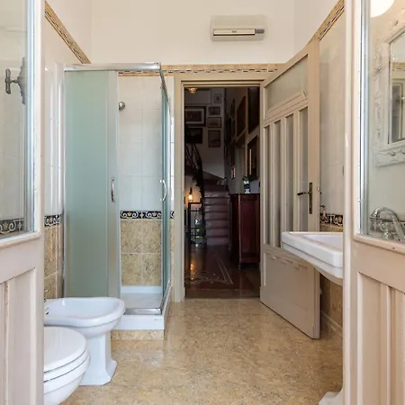 Villa Amerigo Vespucci Sea View *